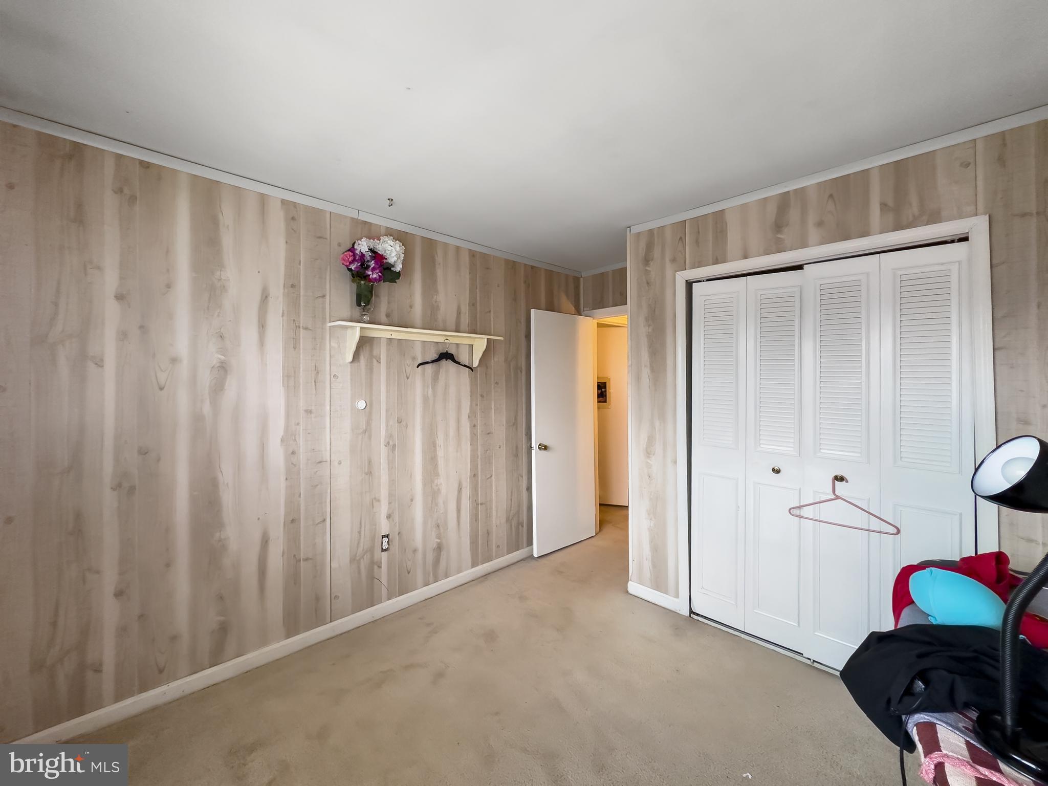 POINT OF WOODS - Residential