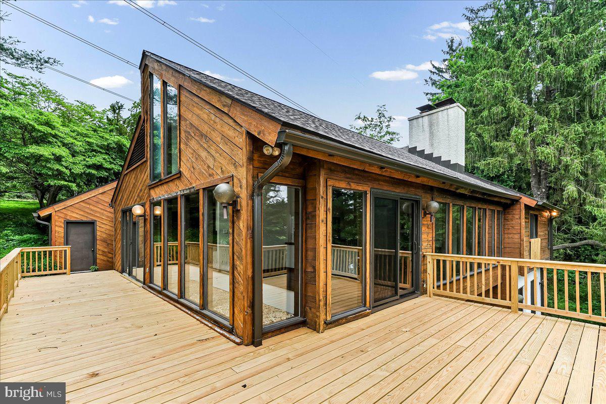 70 HEYBURN ROAD
