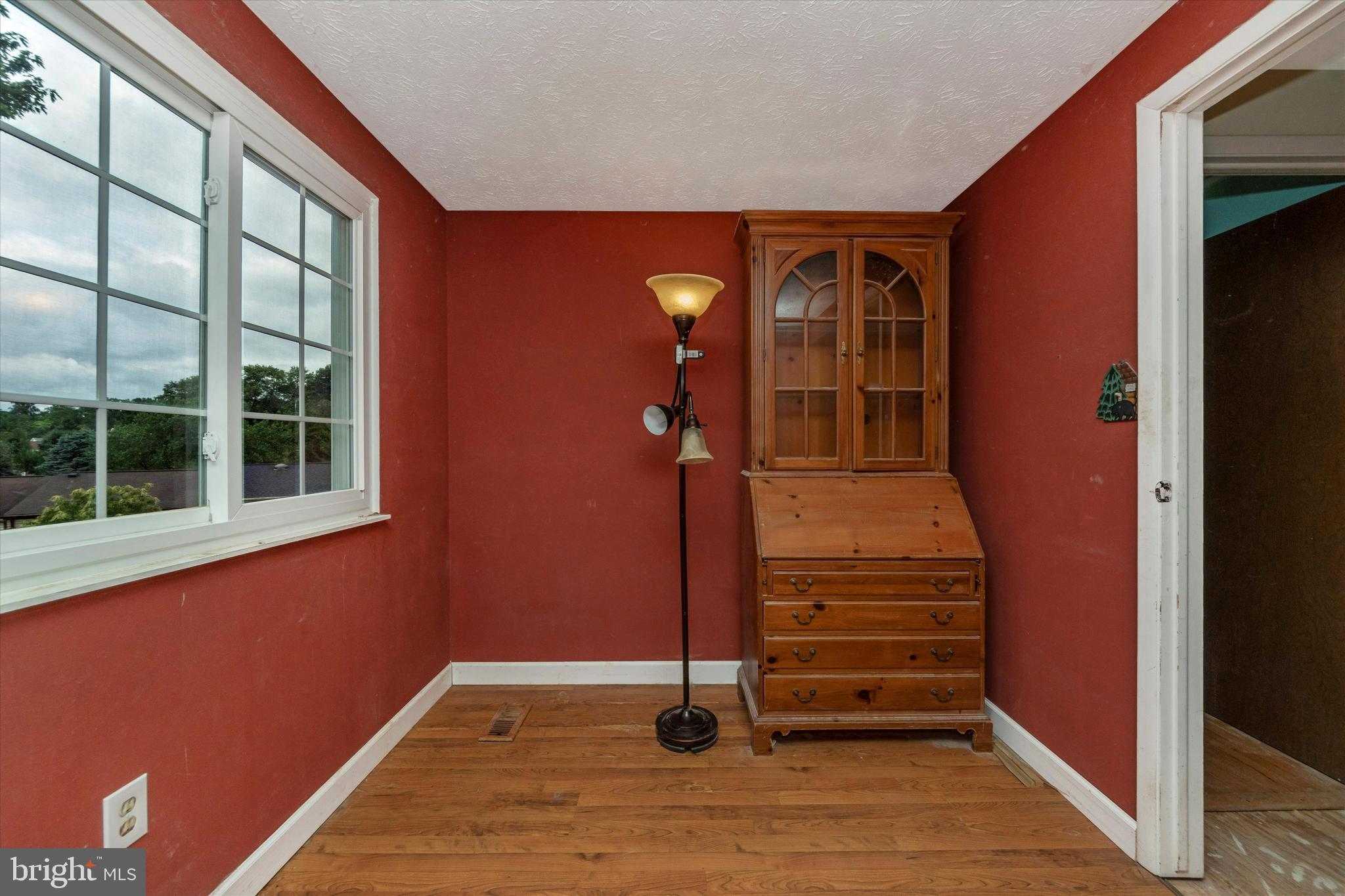 OAK SPRINGS - Residential