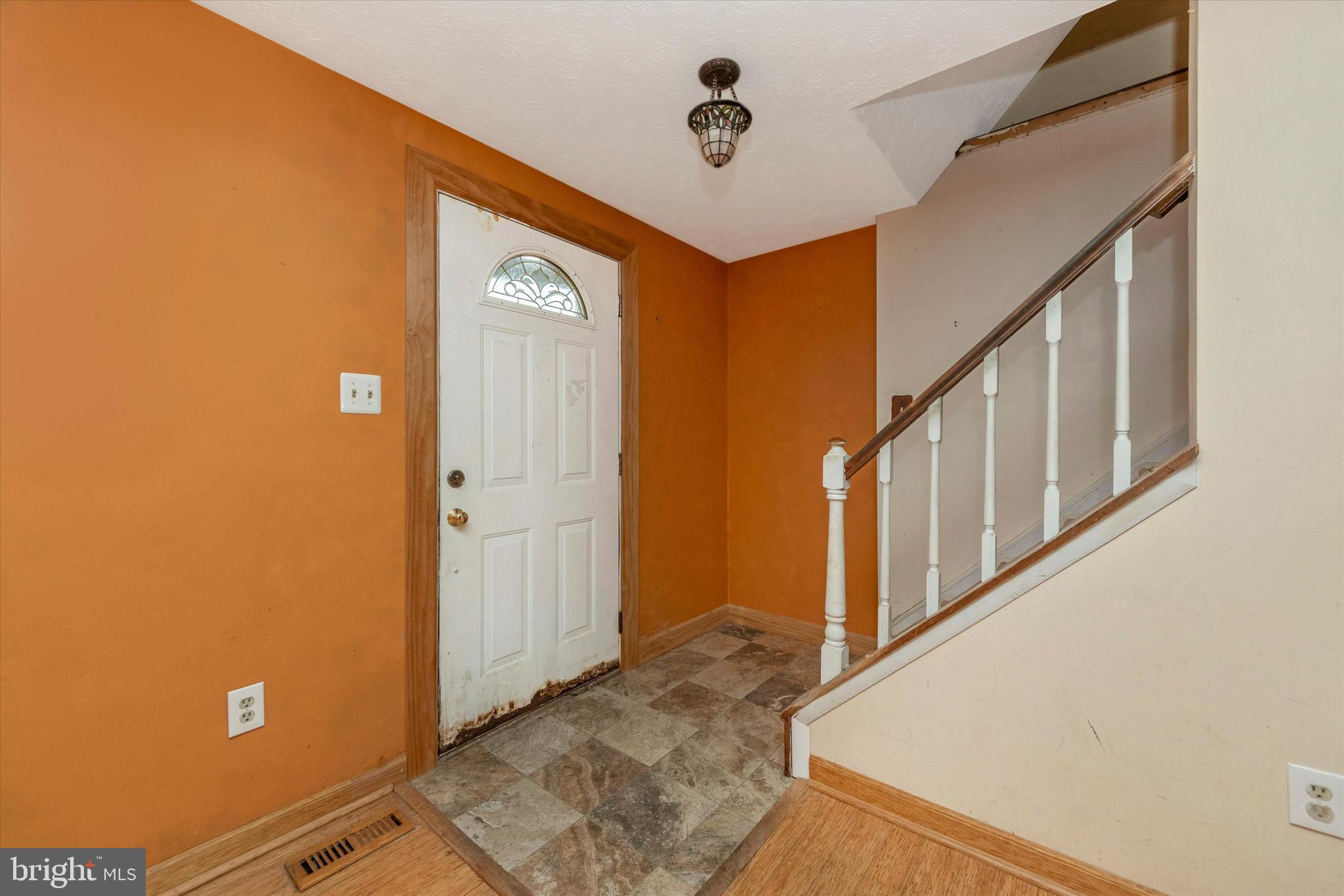 OAK SPRINGS - Residential