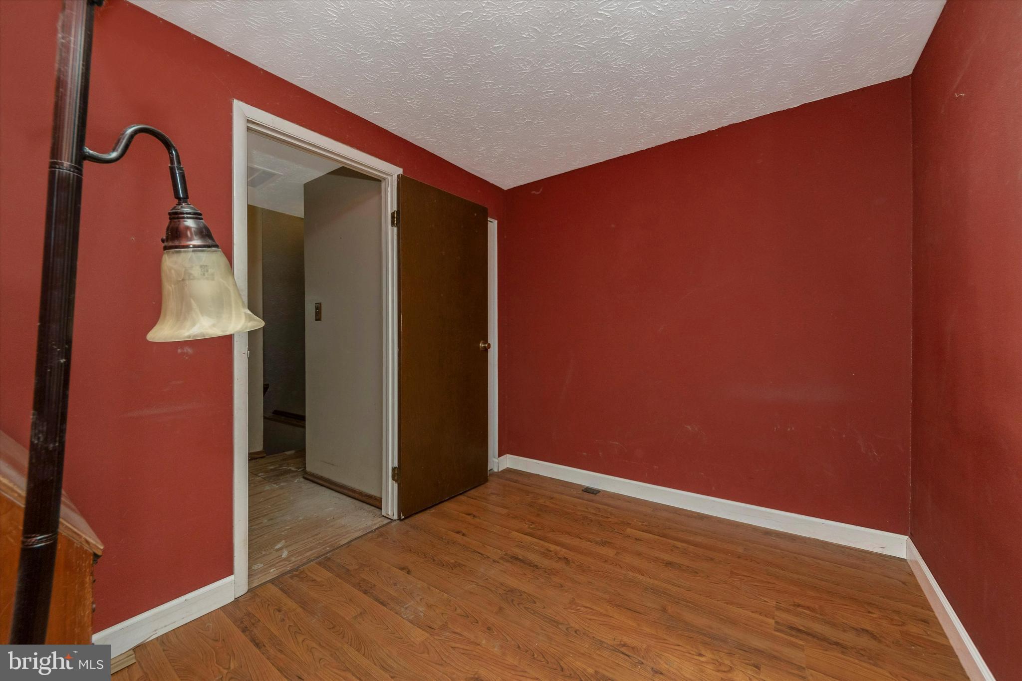 OAK SPRINGS - Residential