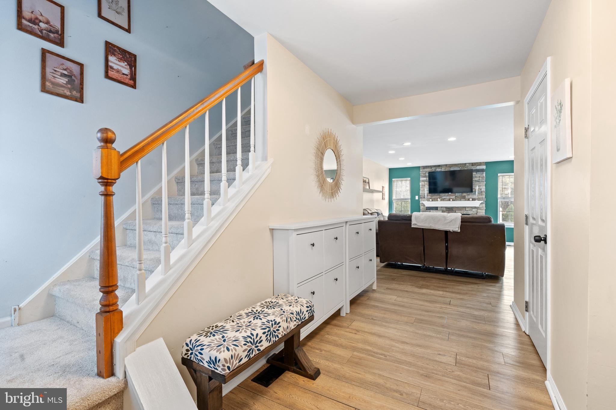 FORREST VIEW - Residential