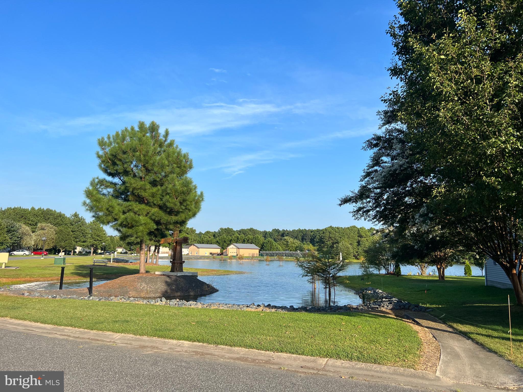 HEBRON WOODS - Residential