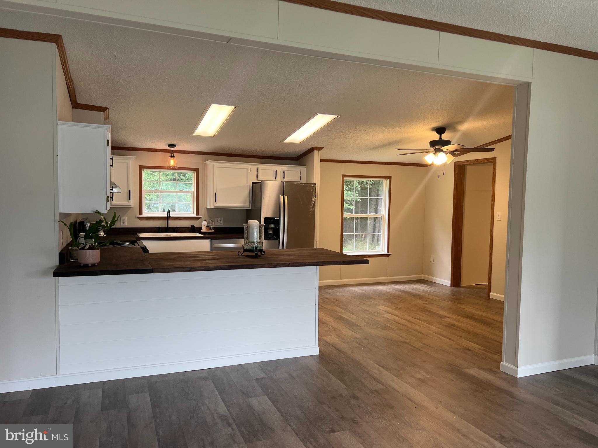 HEBRON WOODS - Residential