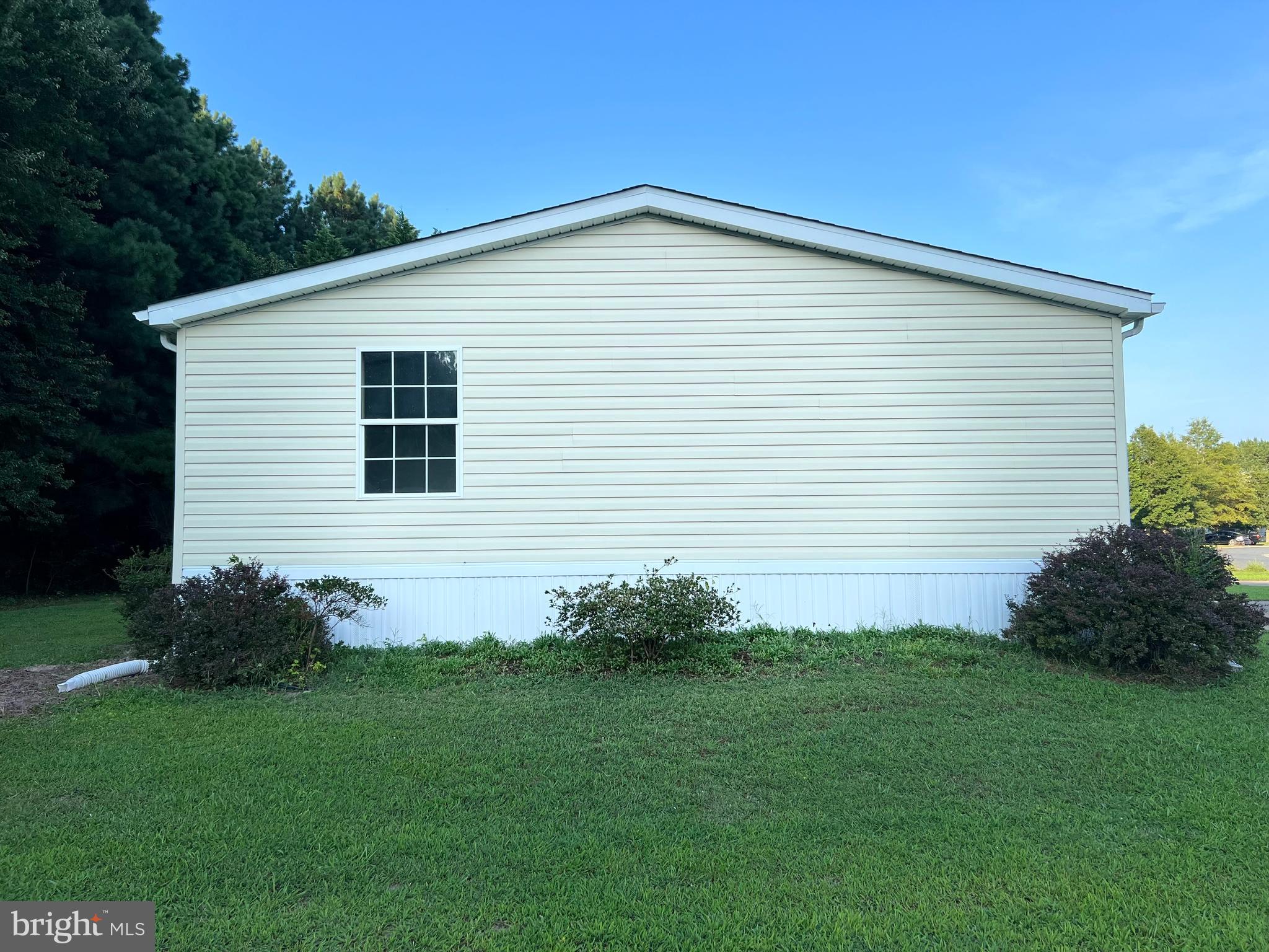 HEBRON WOODS - Residential