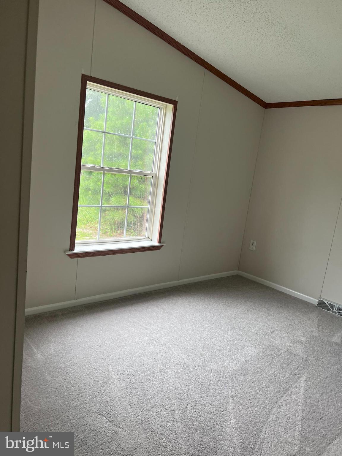 HEBRON WOODS - Residential