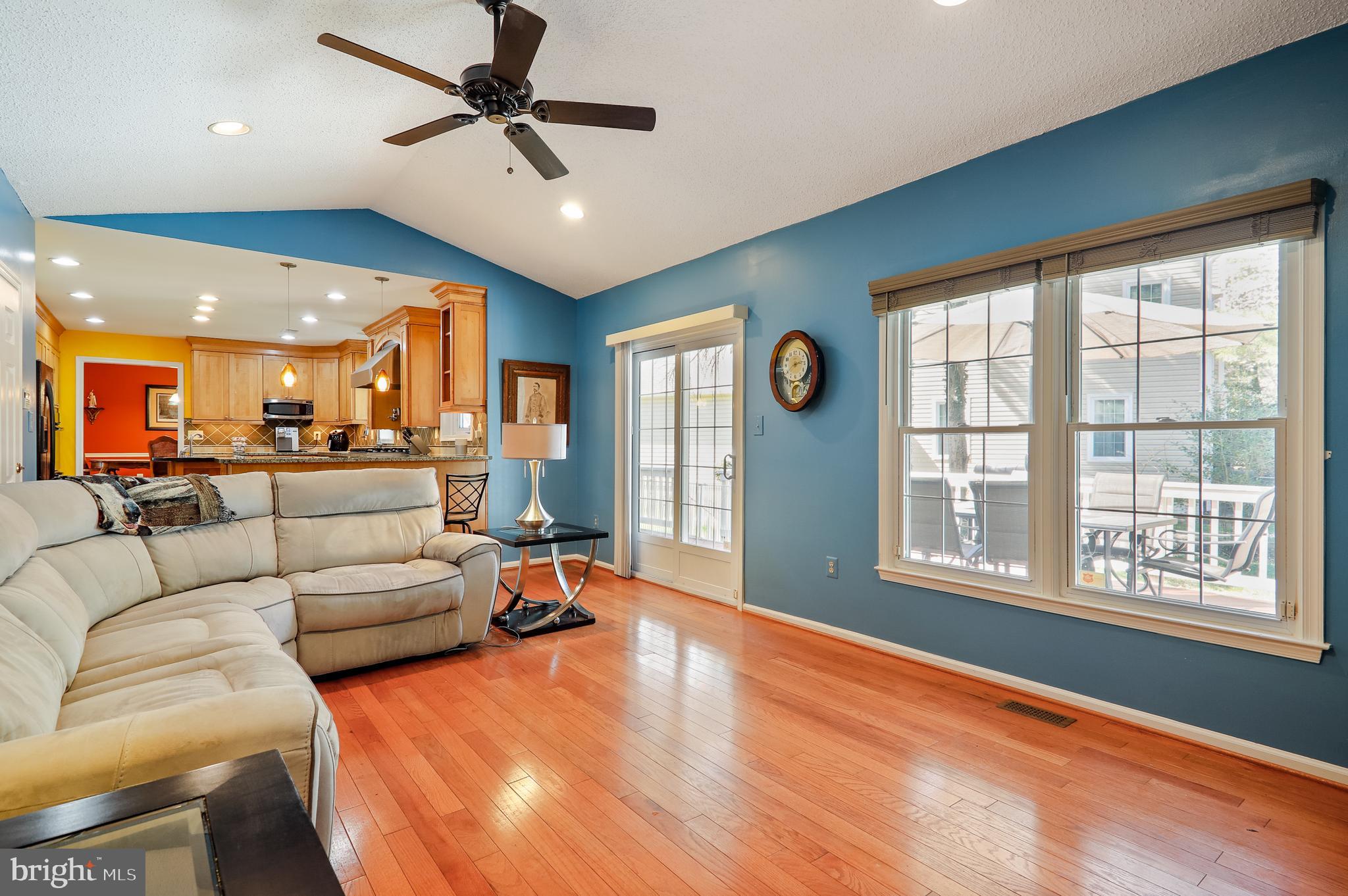 MIDDLEBRIDGE - Residential