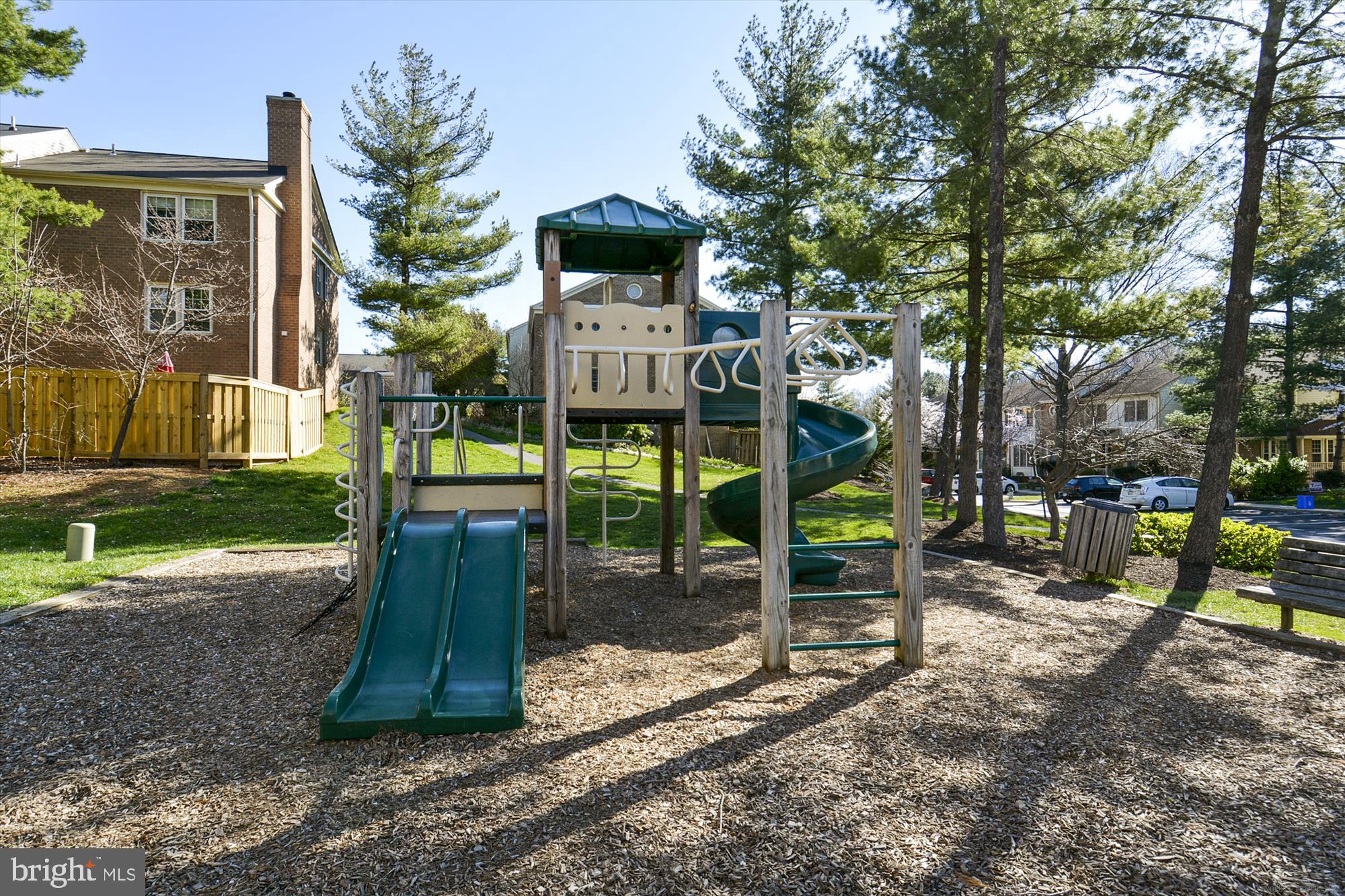 MIDDLEBRIDGE - Residential