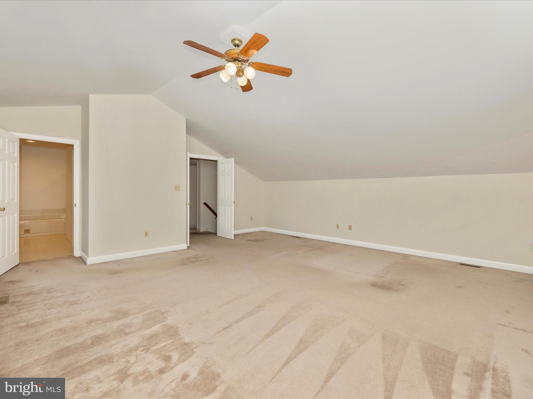 SAYBROOKE - Residential