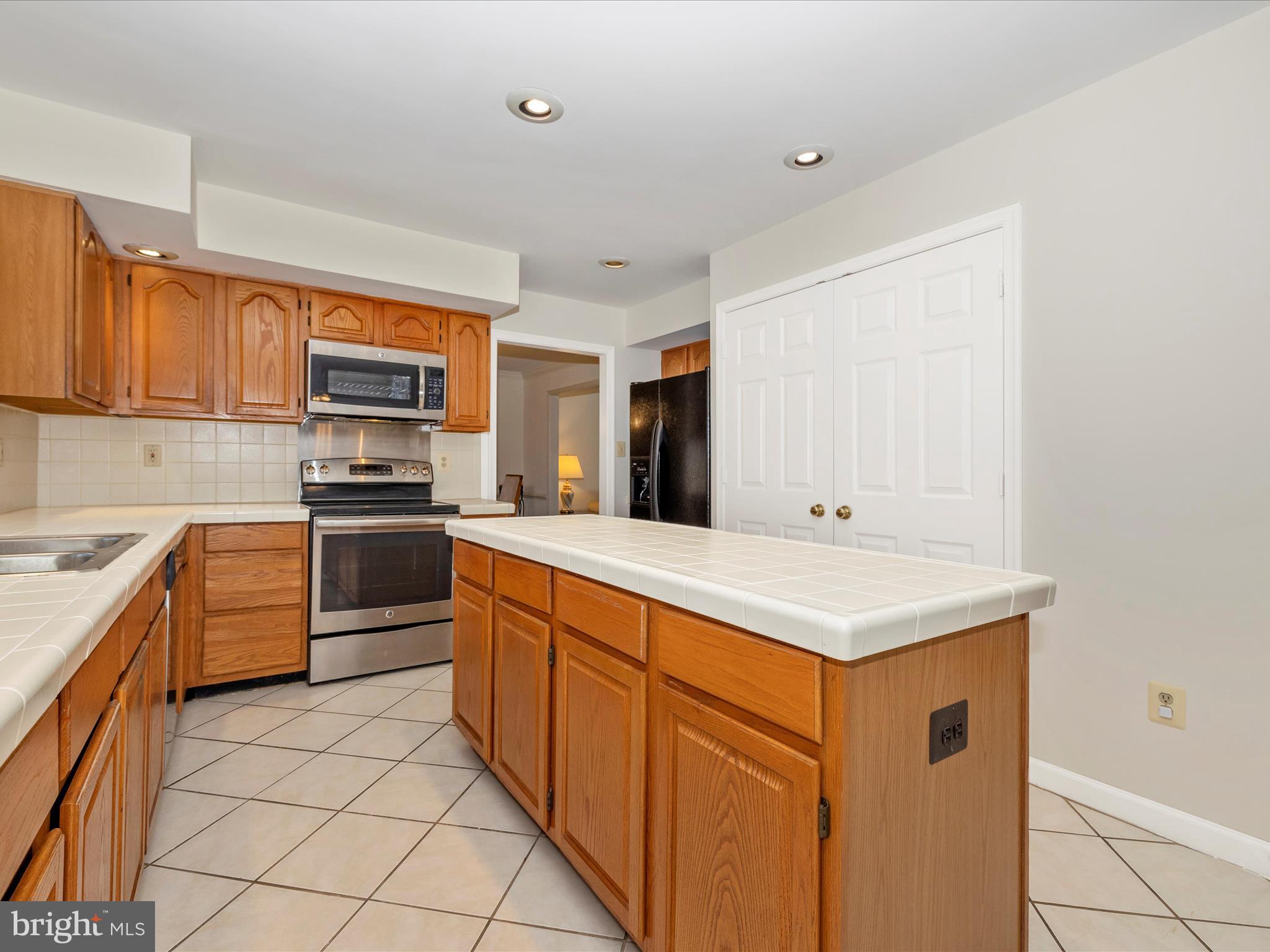 SAYBROOKE - Residential