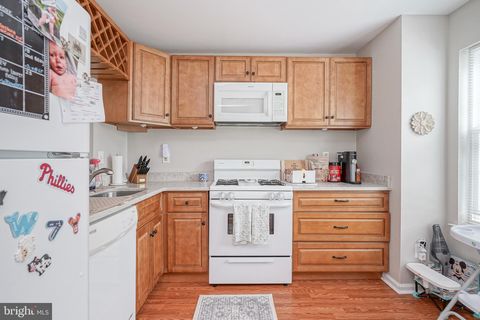 Tiny photo for 2207 Tanglewood Court, SEWELL, NJ 08080 (MLS # NJGL2072102)