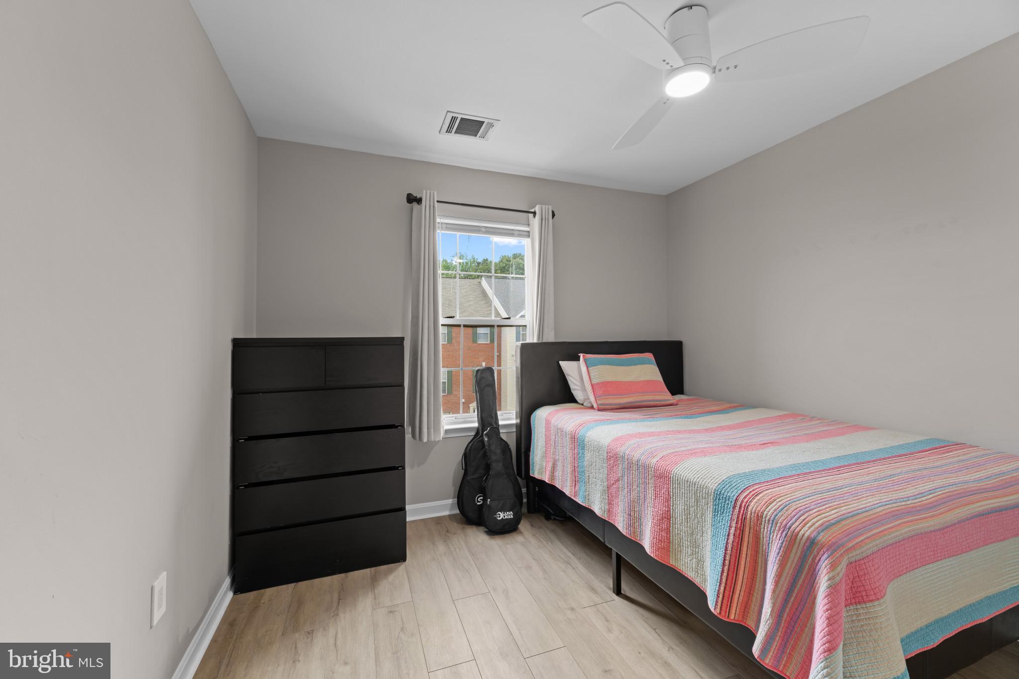 SUMMERS RUN - Residential