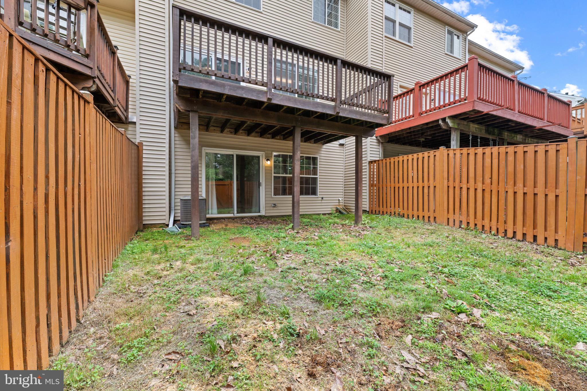 SUMMERS RUN - Residential