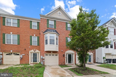 Townhouse For Sale - 704 Summertime Drive<br/> ODENTON, MD 21113