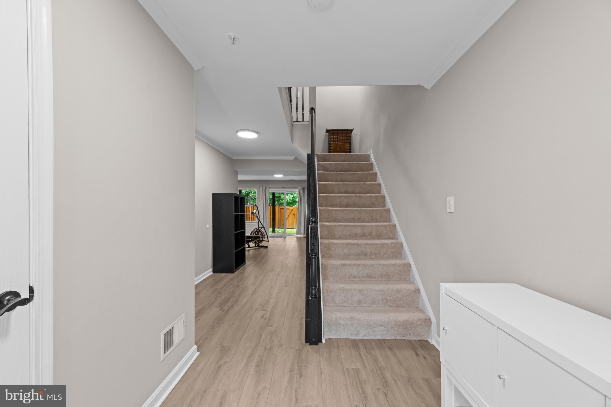 SUMMERS RUN - Residential