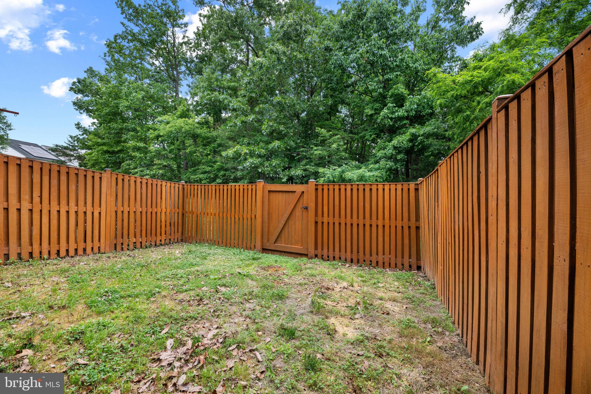 SUMMERS RUN - Residential