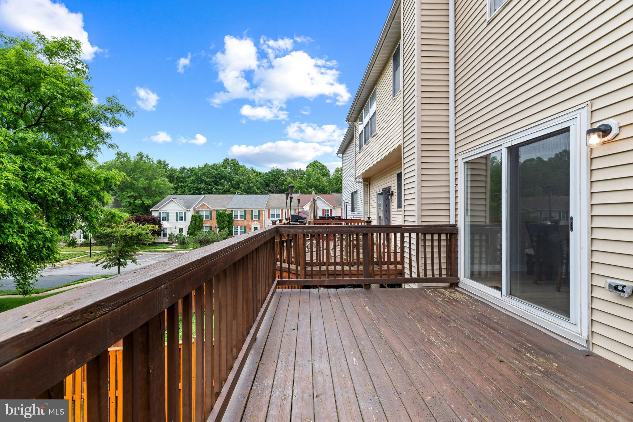 SUMMERS RUN - Residential