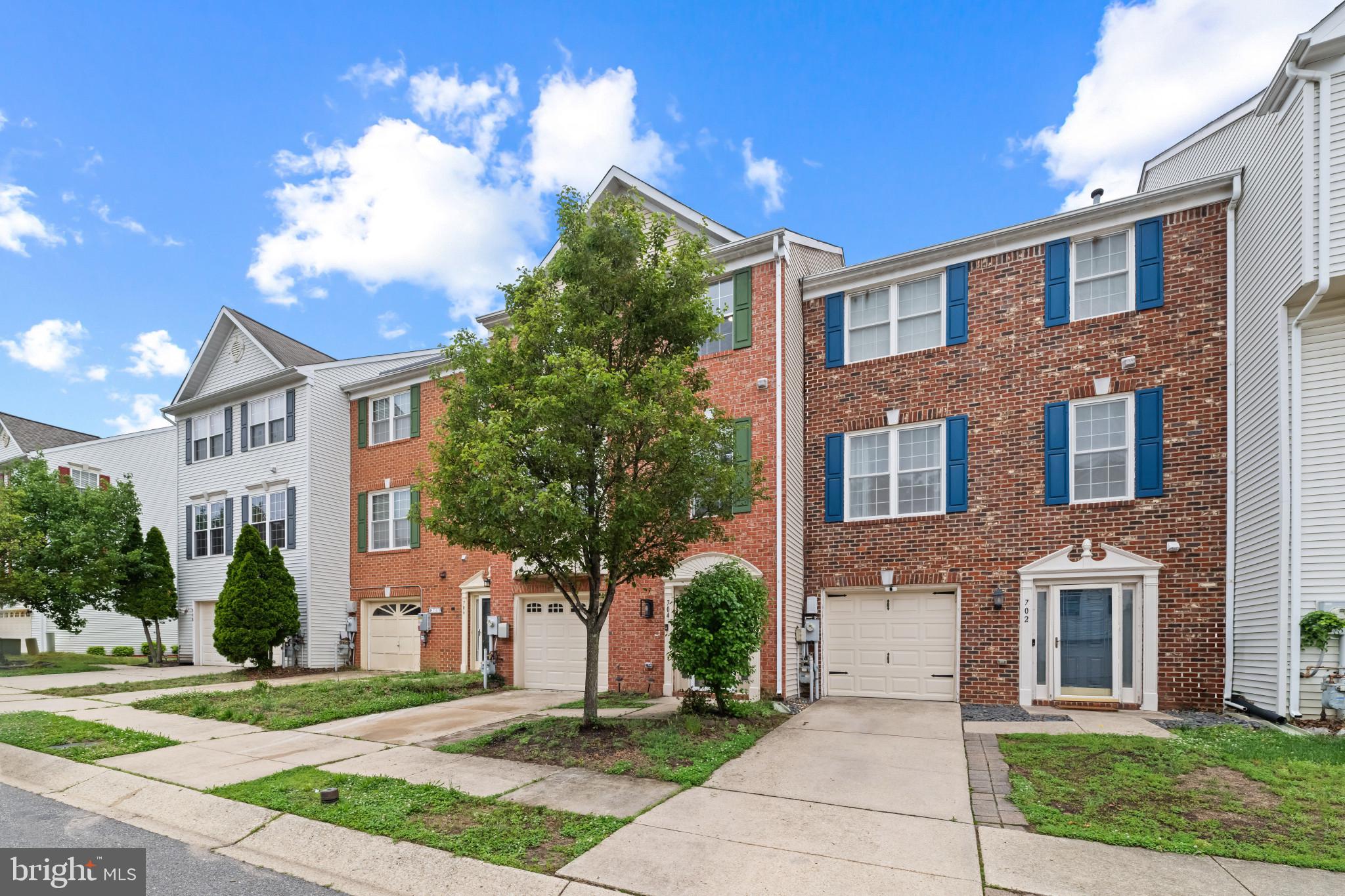 SUMMERS RUN - Residential