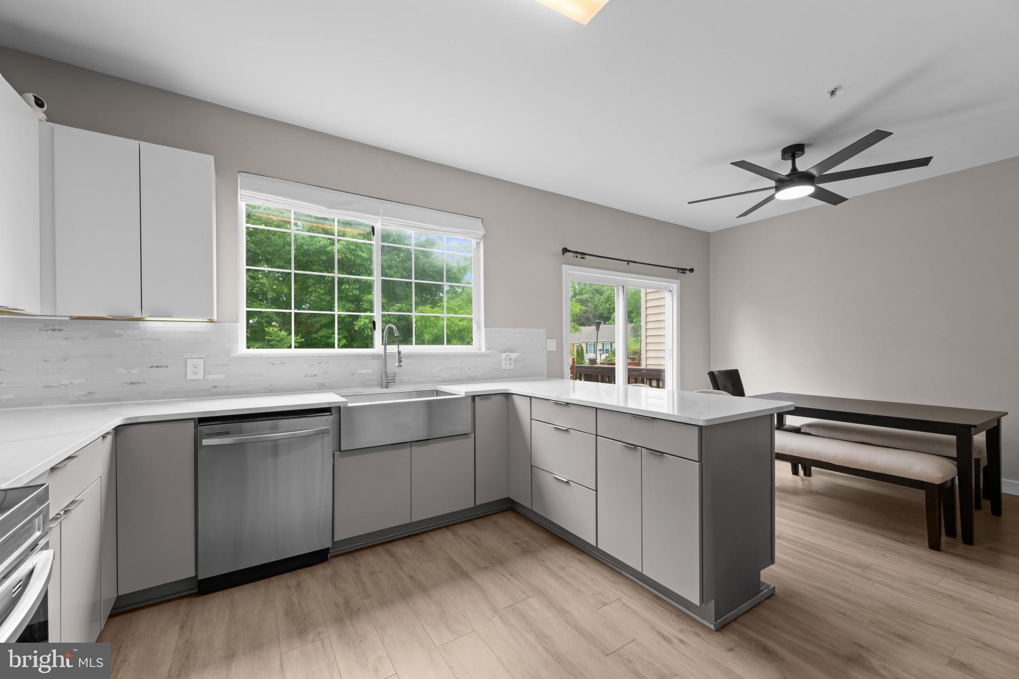 SUMMERS RUN - Residential