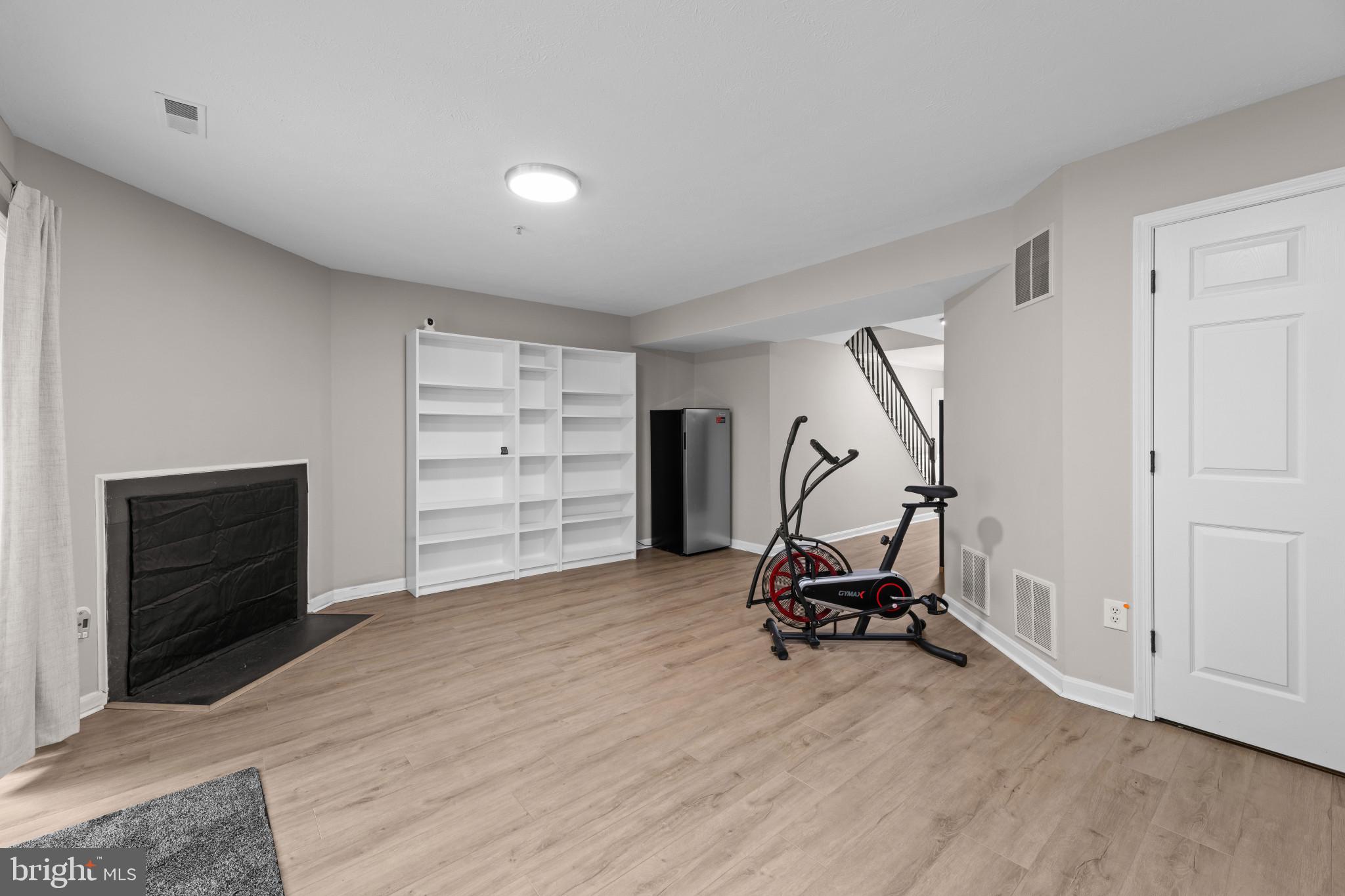 SUMMERS RUN - Residential