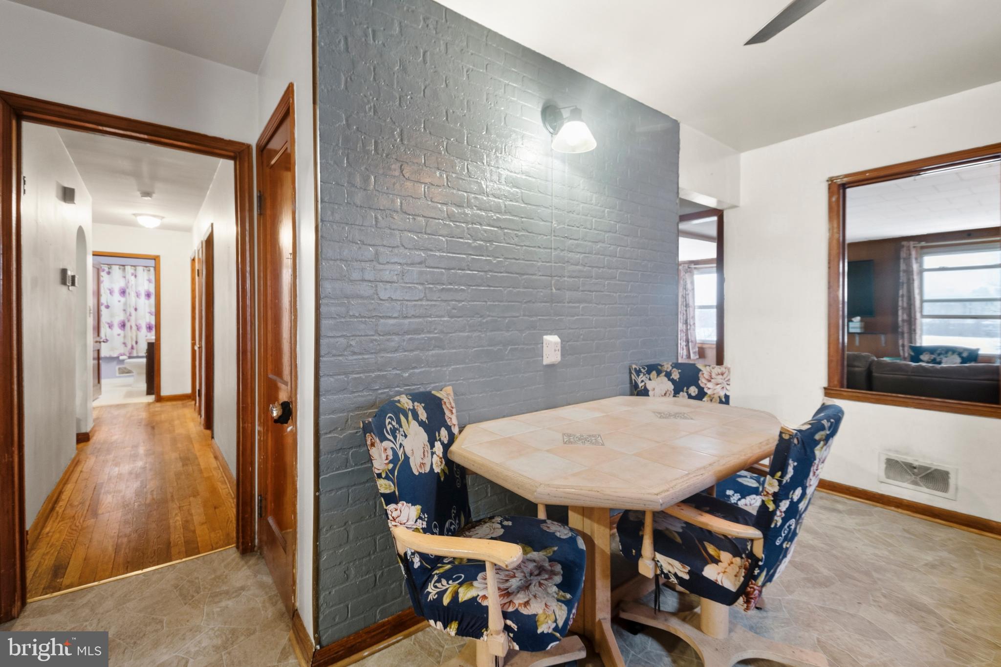 VIOLETVILLE - Residential