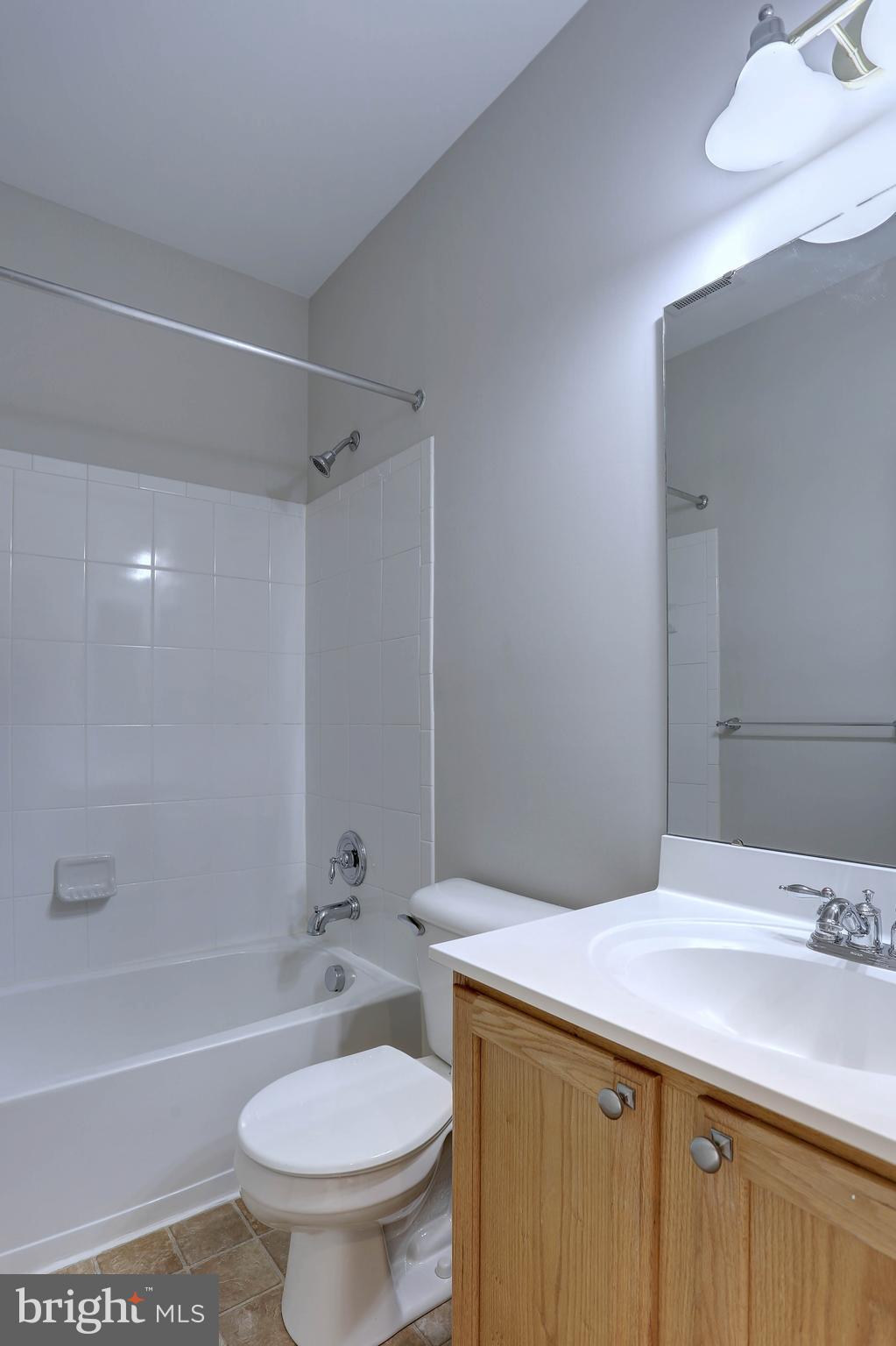 ELKRIDGE CROSSING - Residential