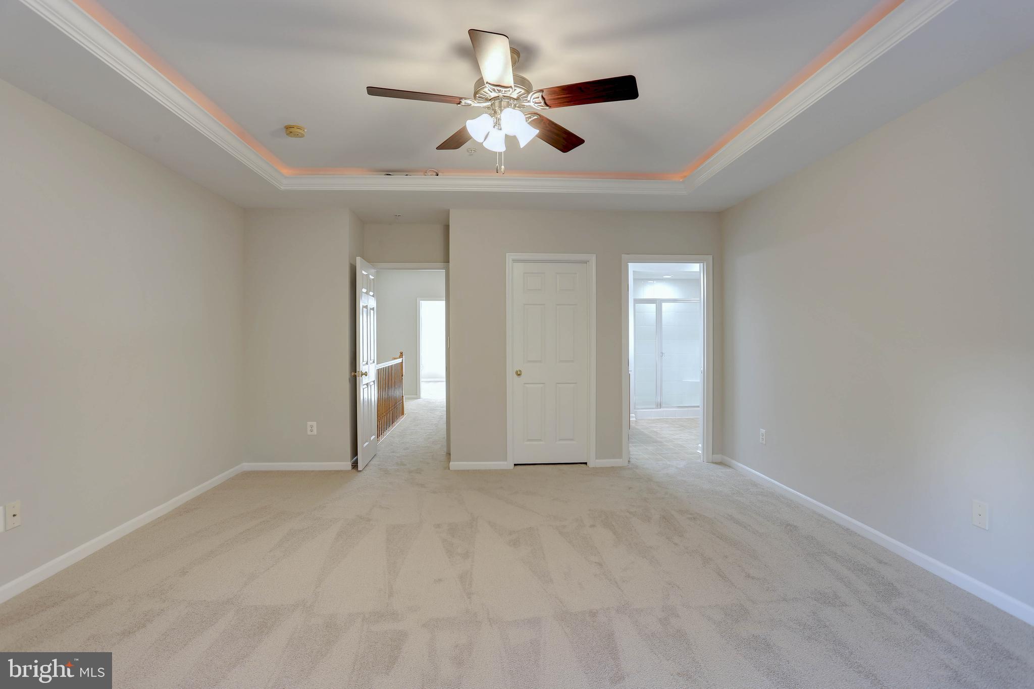 ELKRIDGE CROSSING - Residential