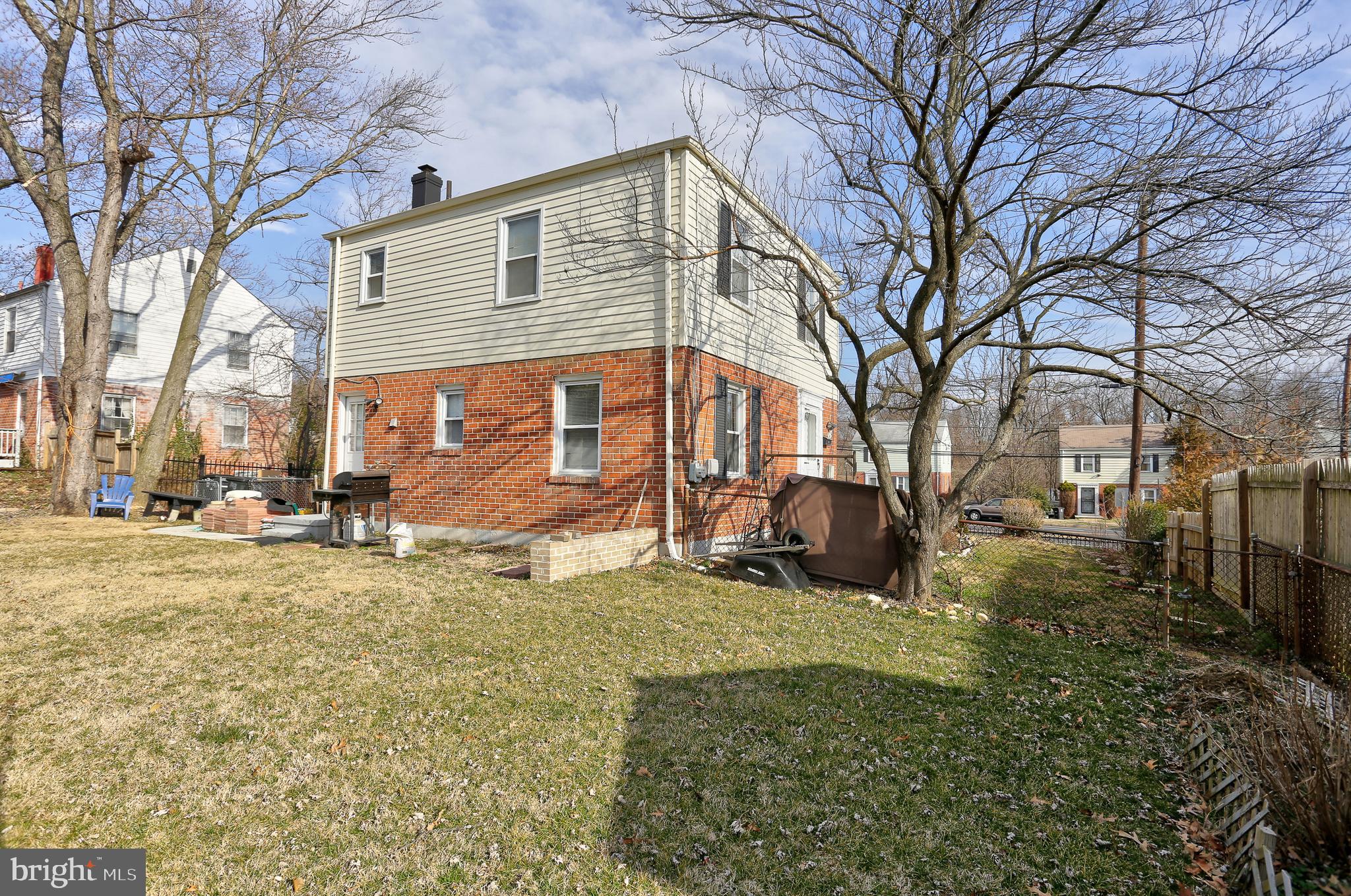 PARKLAWN - Residential