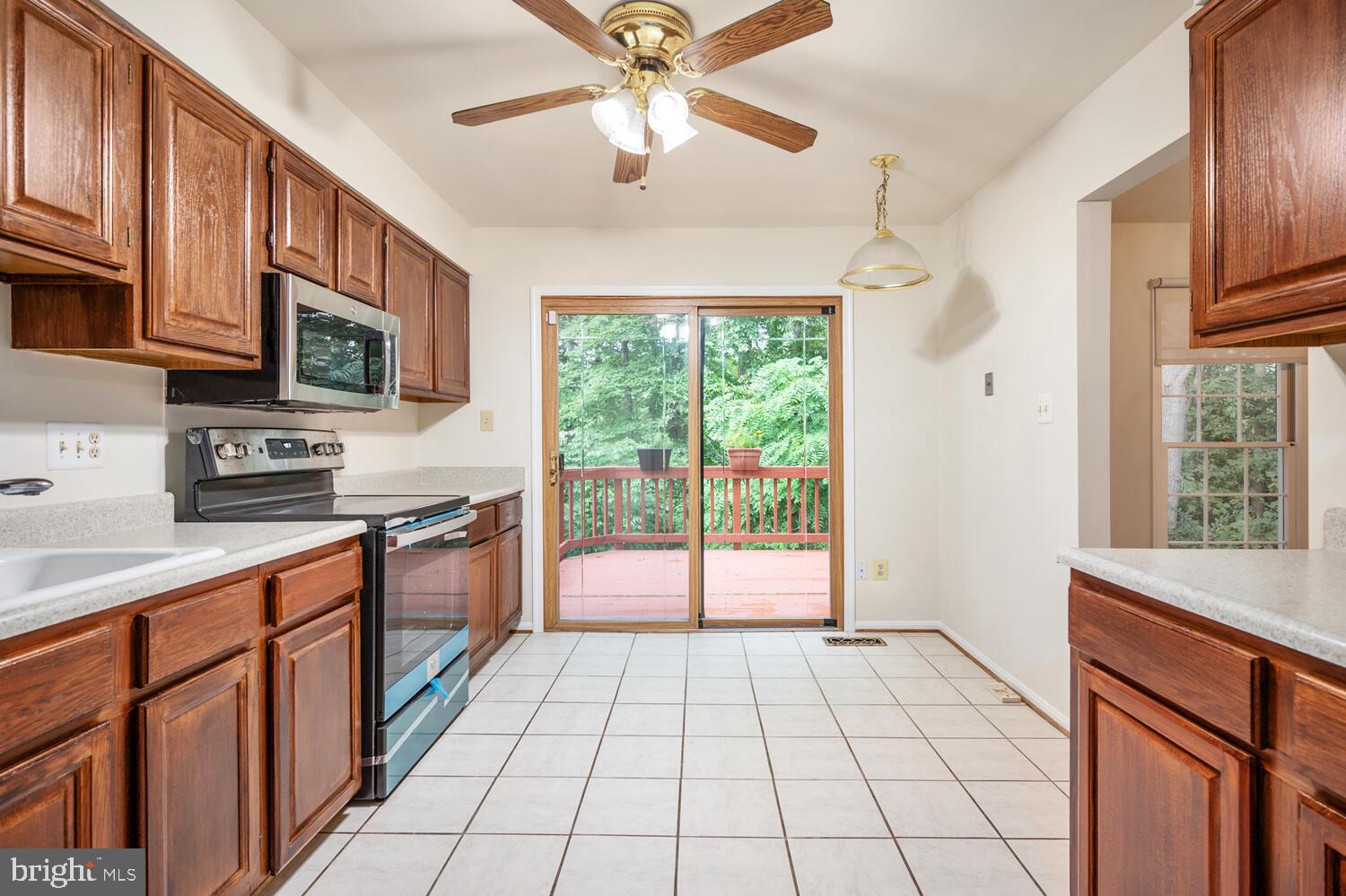 TOWNS OF FOREST HILLS - Residential