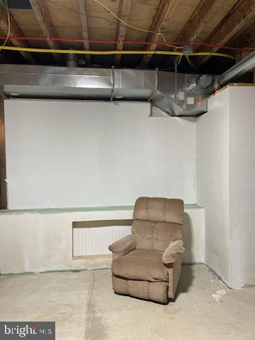 WINDSOR TWP - Residential