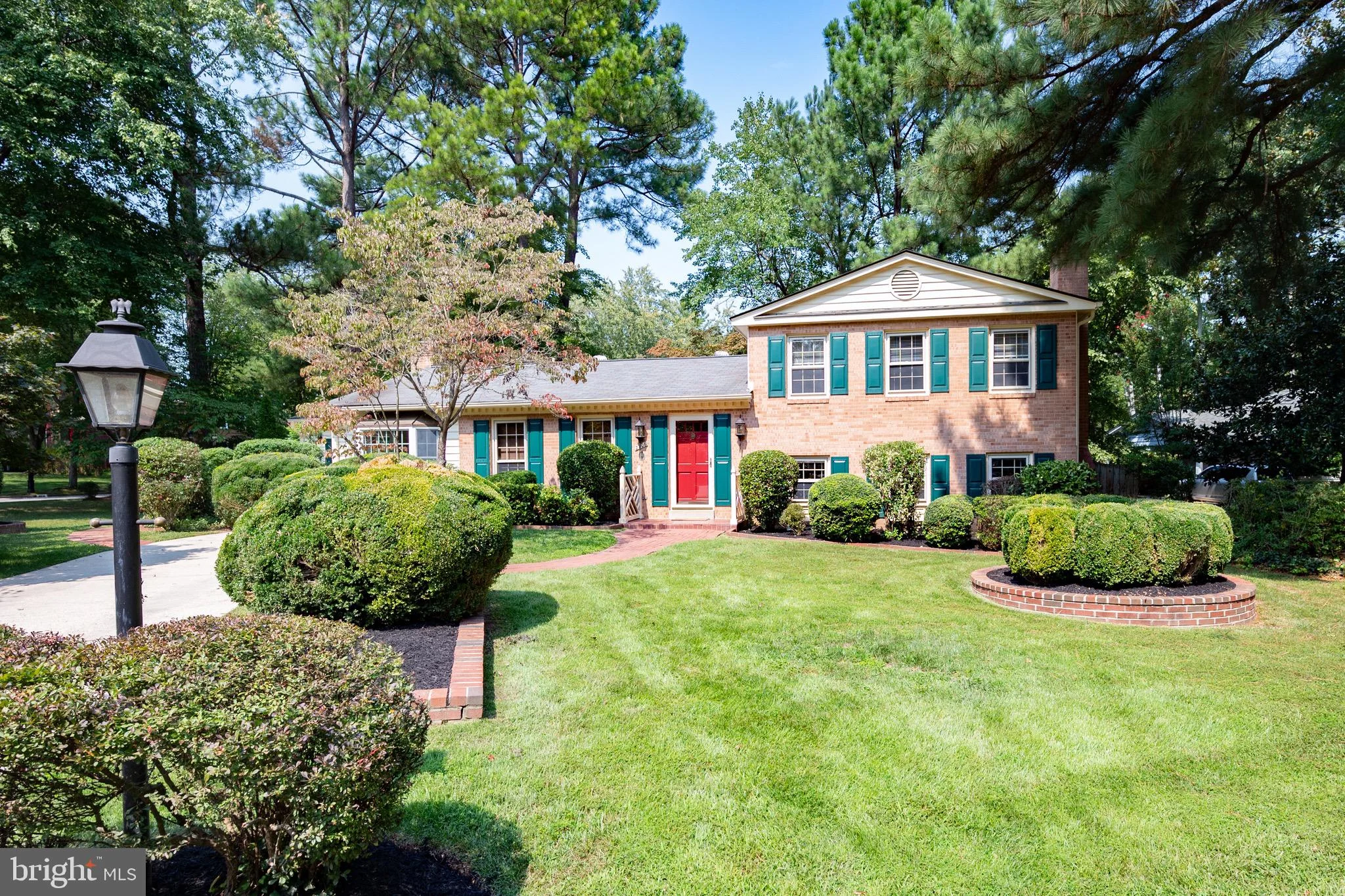 2206 Yardley Court, Alexandria, VA 22308