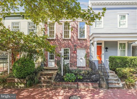 533 6TH ST SE WASHINGTON DC 20003