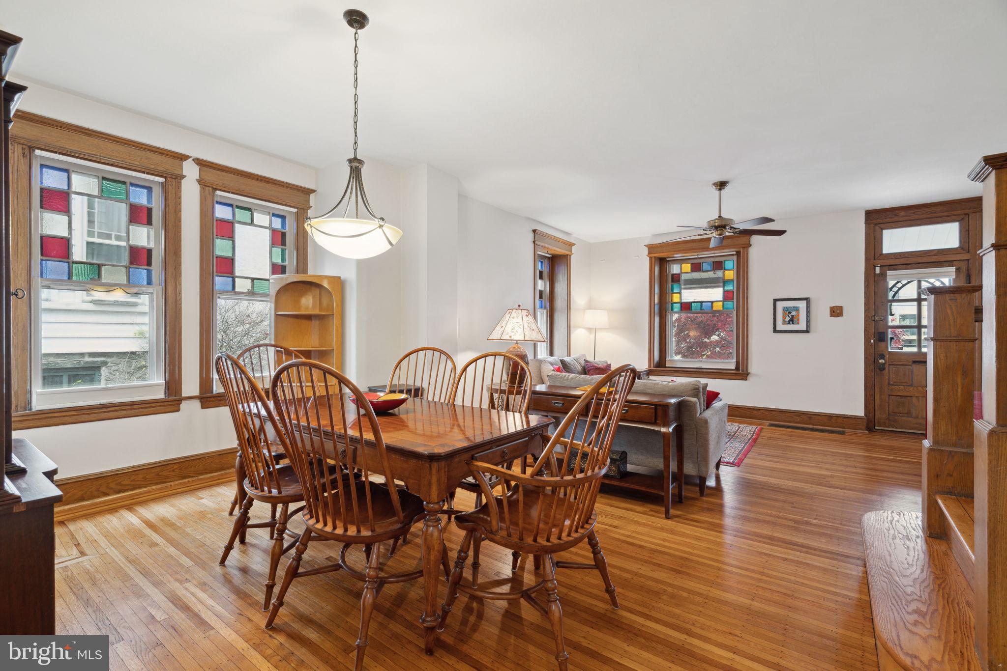 ROXBOROUGH - Residential