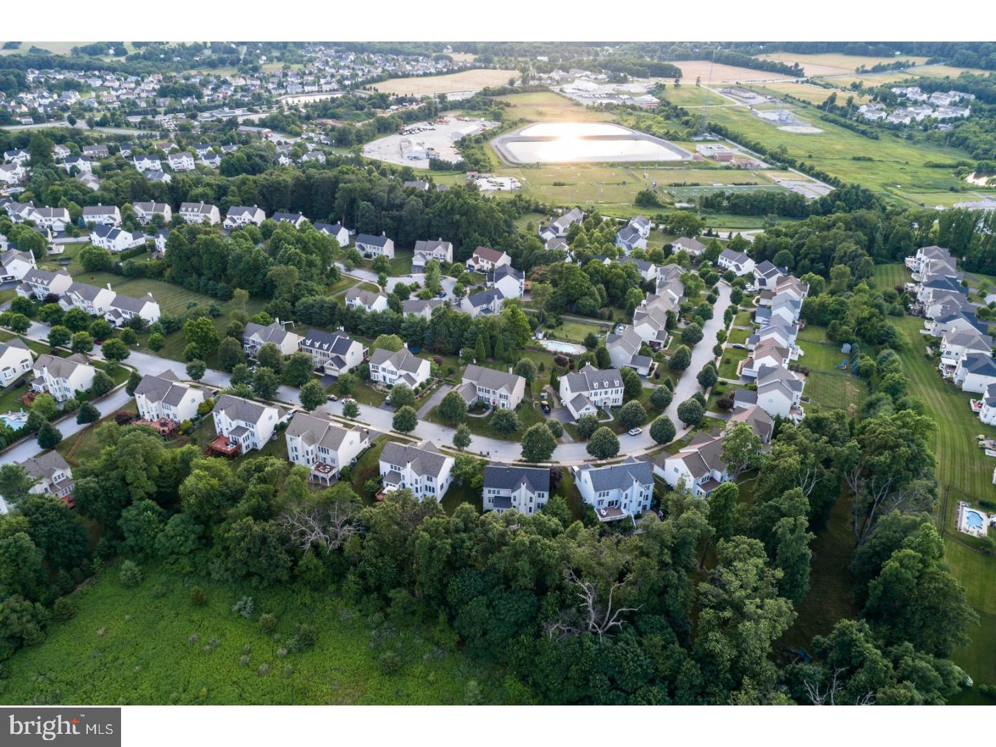 EAGLE HUNT - Residential