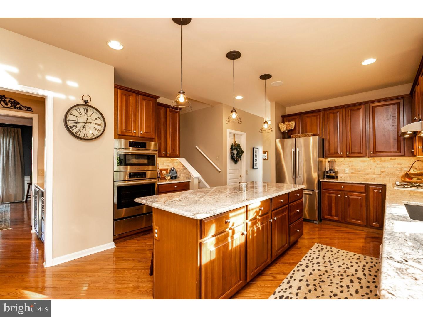 EAGLE HUNT - Residential