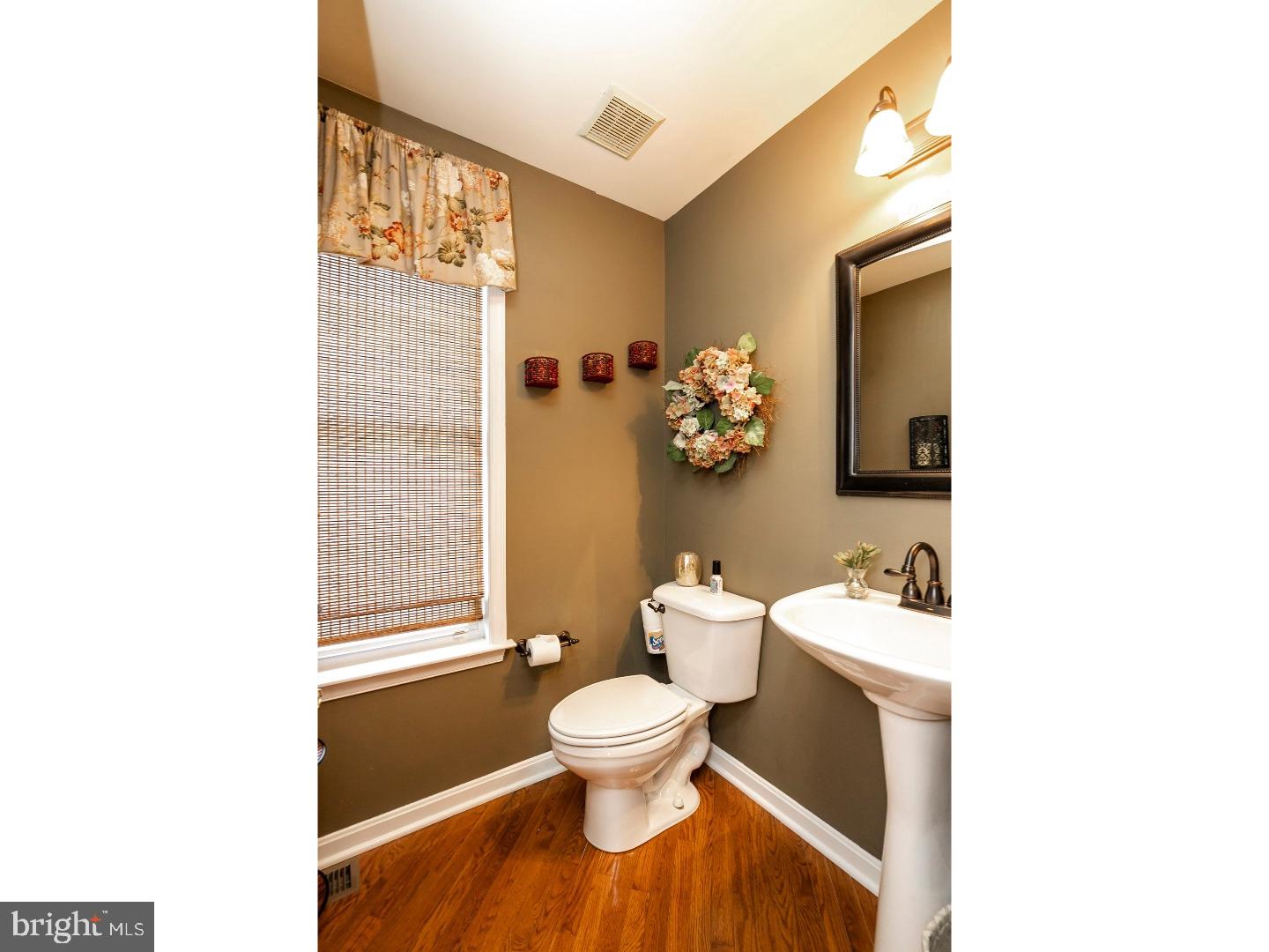 EAGLE HUNT - Residential