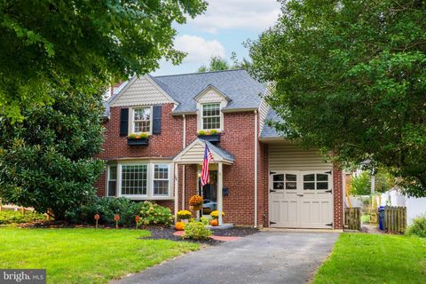56 CHELFIELD ROAD GLENSIDE PA 19038