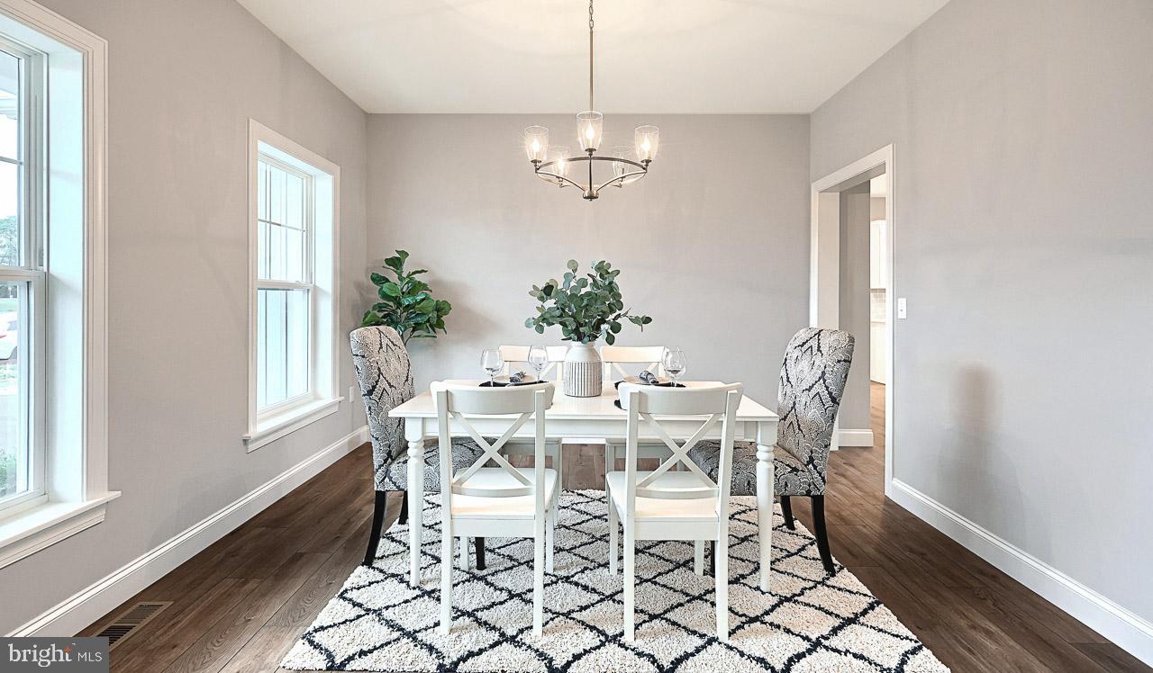 MOUNTAIN VIEW ESTATES - Residential