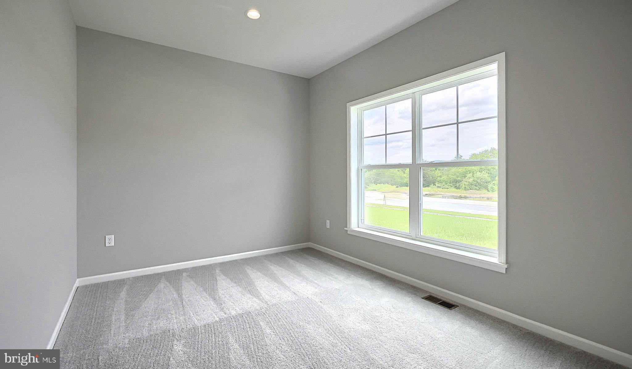 MOUNTAIN VIEW ESTATES - Residential