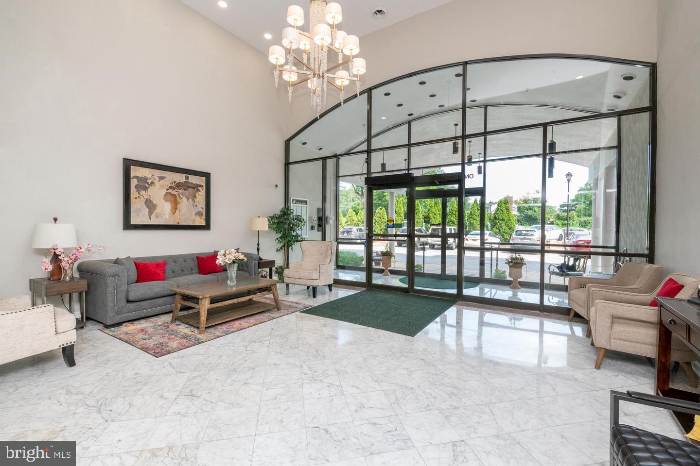 DULANEY TOWERS - Residential