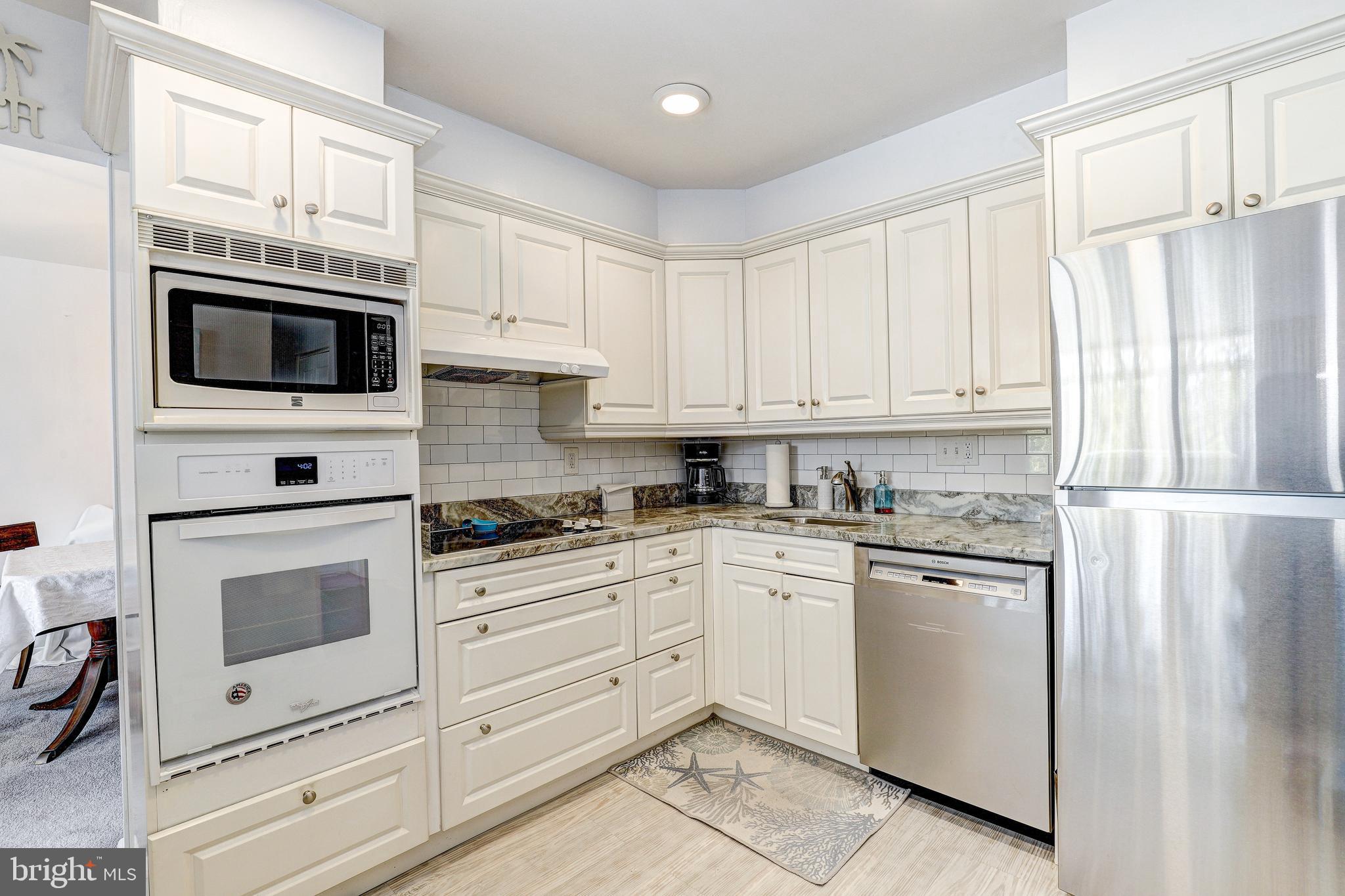 DULANEY TOWERS - Residential