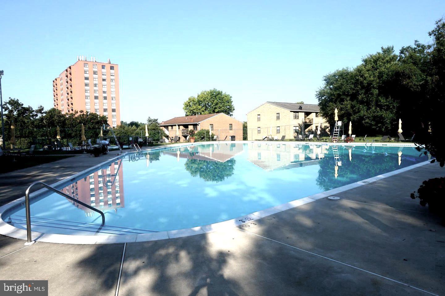 DULANEY TOWERS - Residential