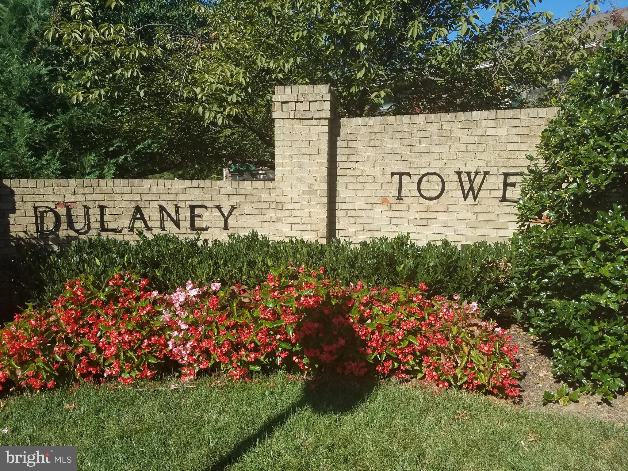 DULANEY TOWERS - Residential