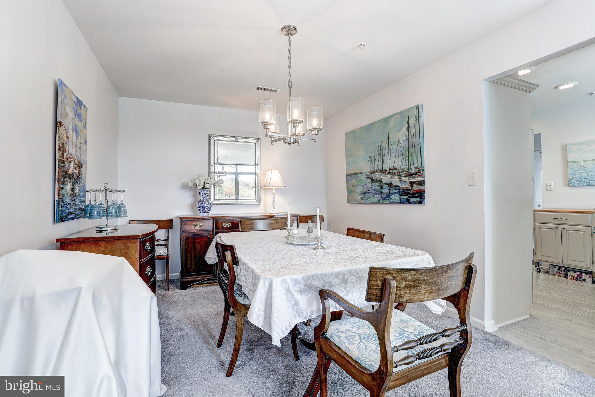 DULANEY TOWERS - Residential