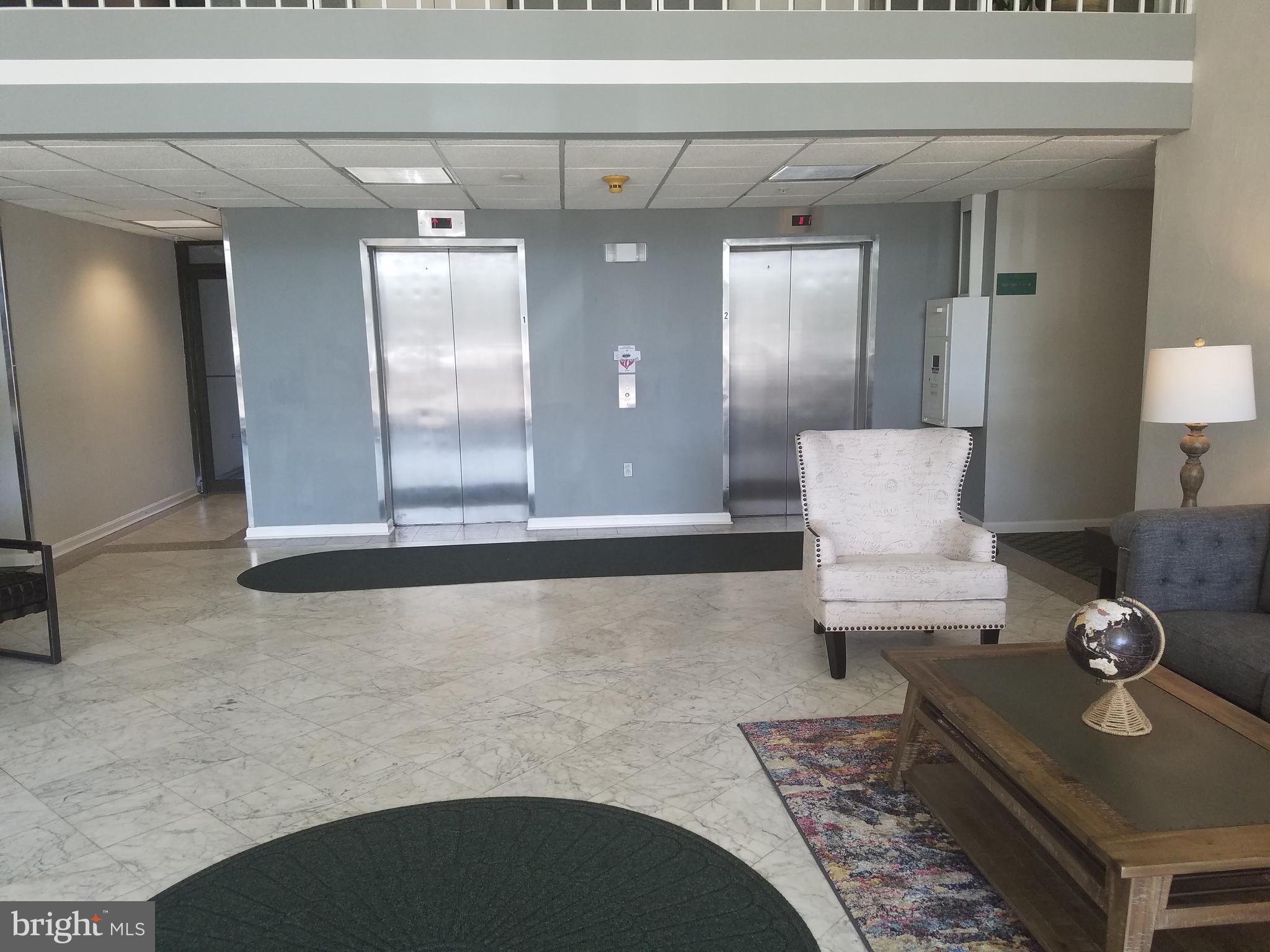 DULANEY TOWERS - Residential