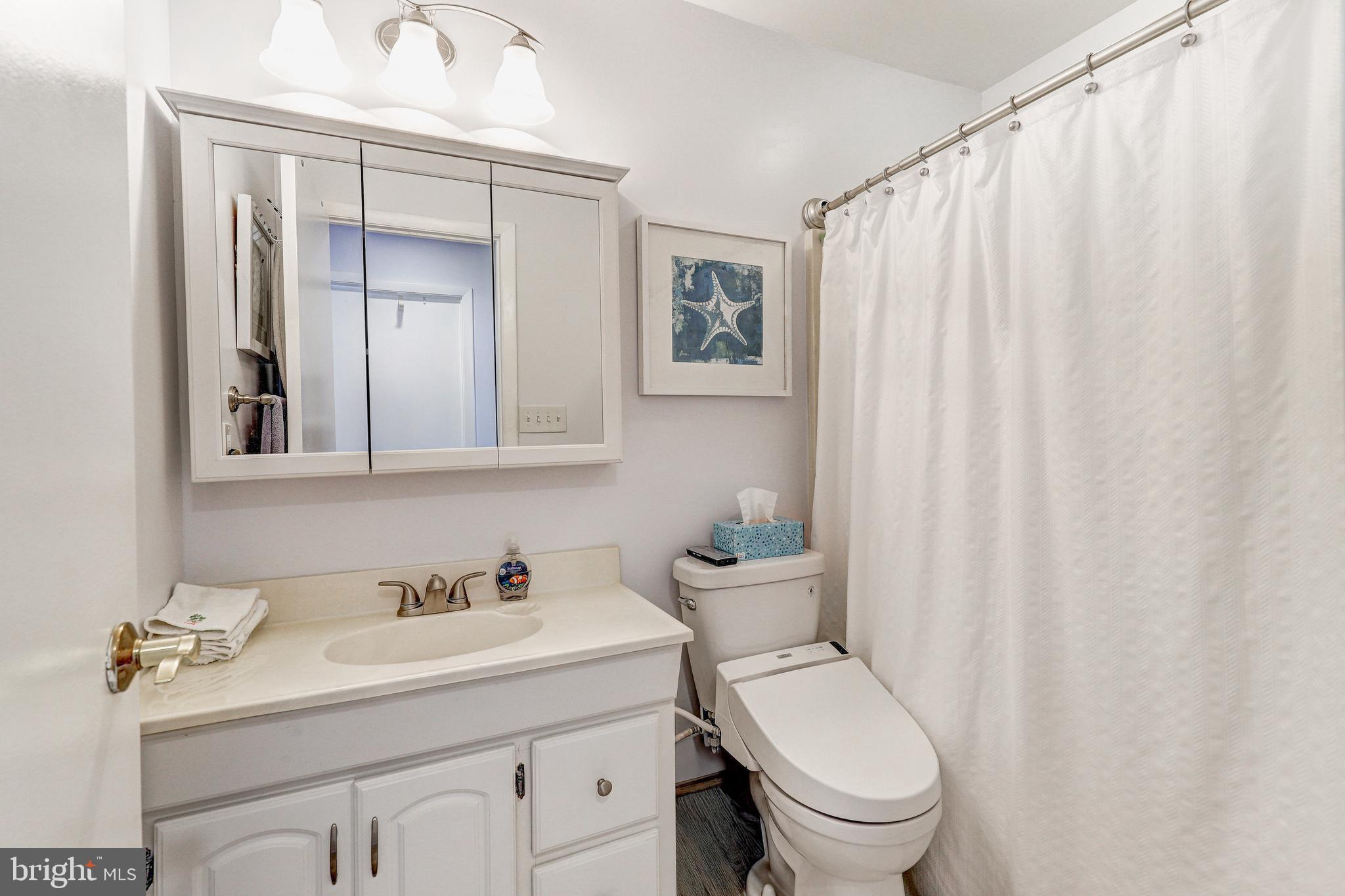 DULANEY TOWERS - Residential