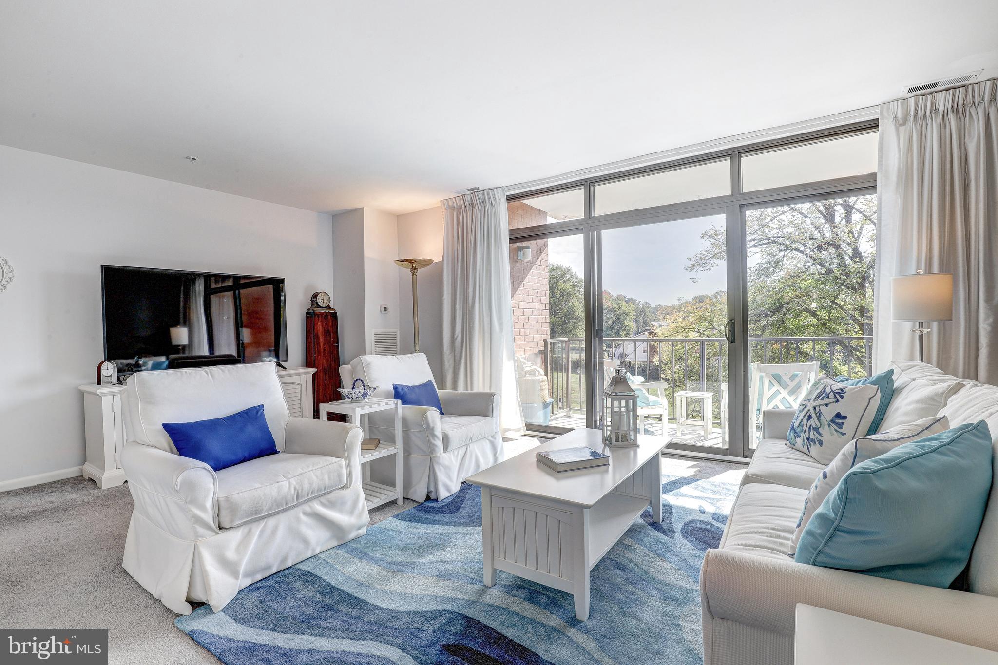 DULANEY TOWERS - Residential