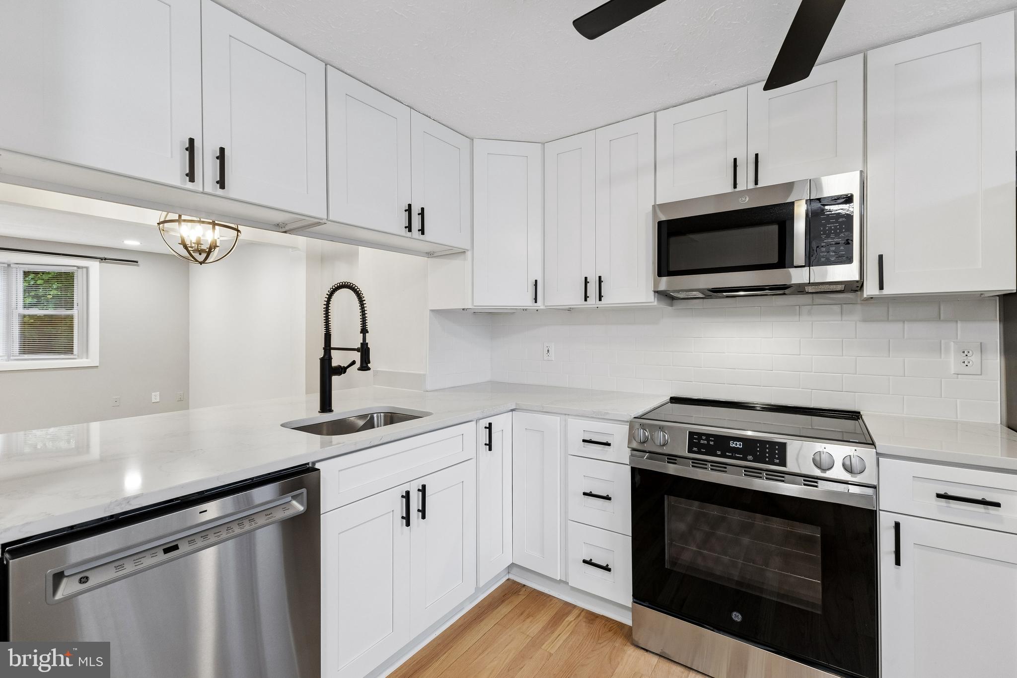 NEWINGTON FOREST - Residential