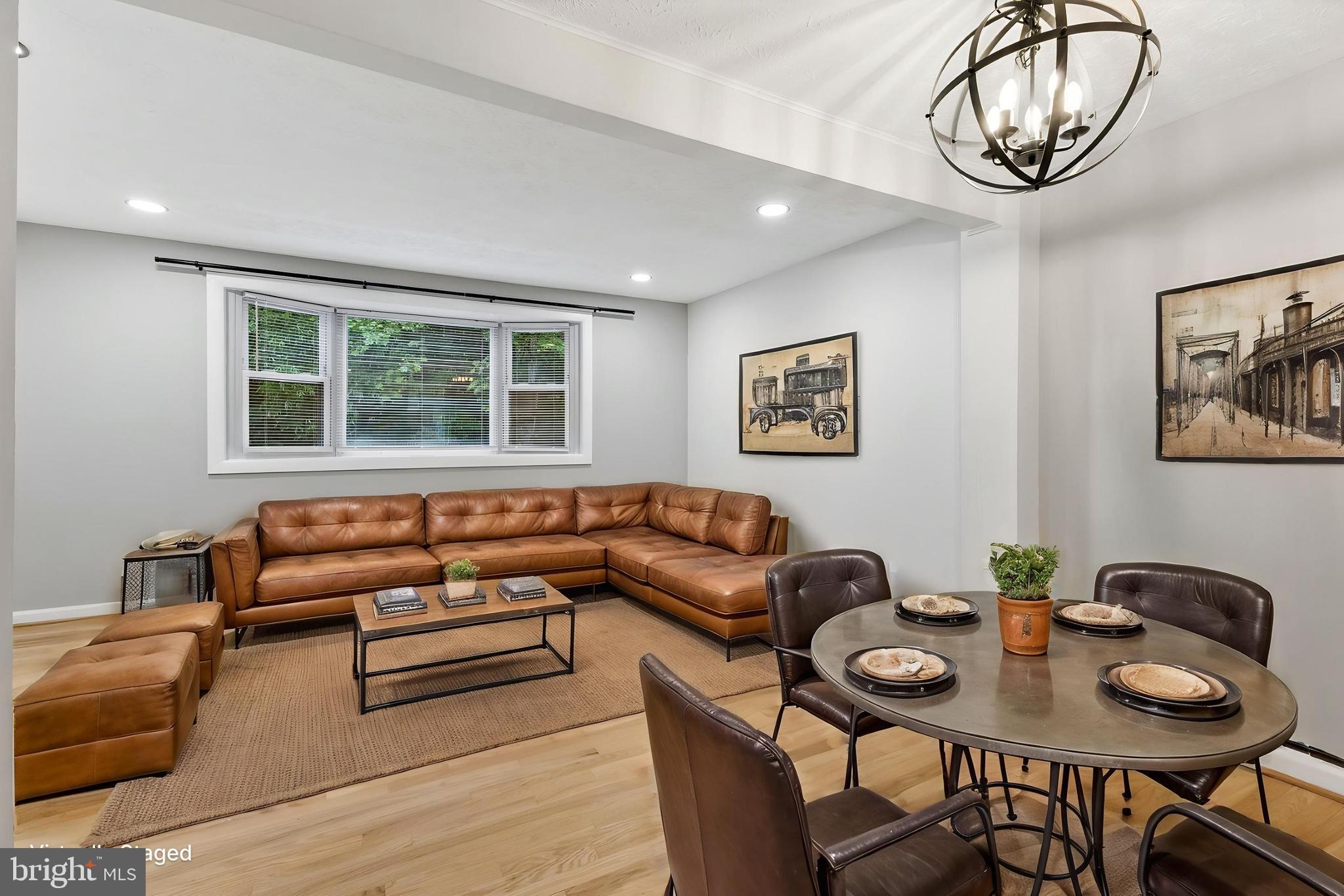 NEWINGTON FOREST - Residential