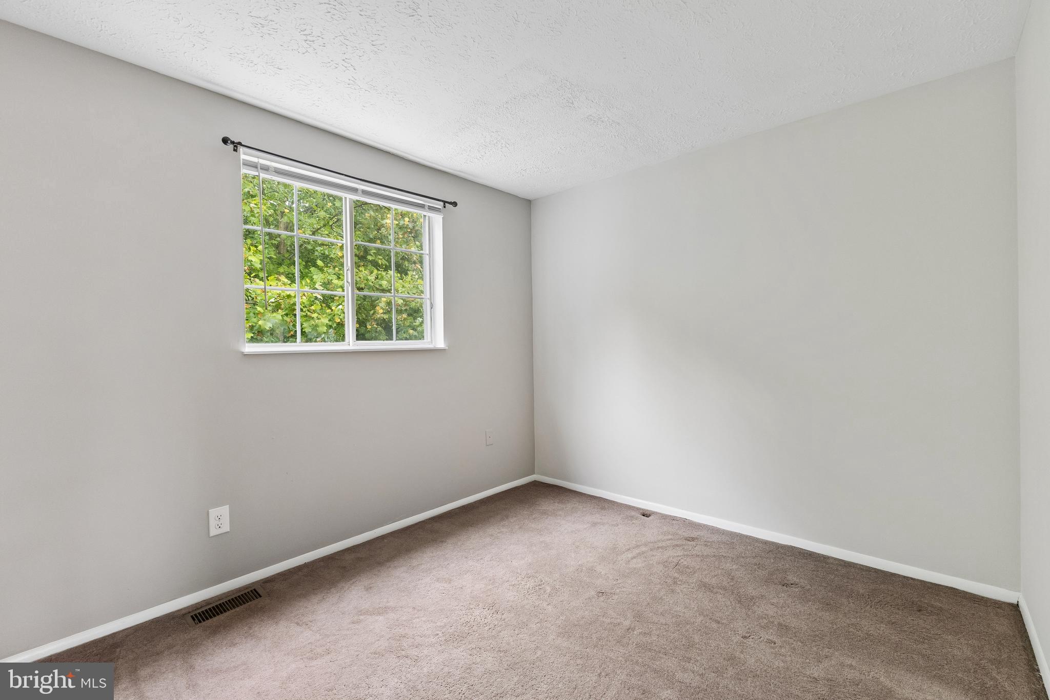 NEWINGTON FOREST - Residential